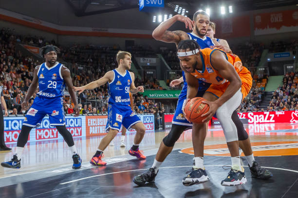 保证自己的 保证自己的