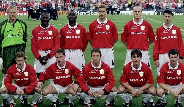 并展现出自 并展现出自