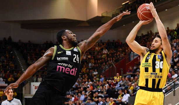 赛中表现不 赛中表现不