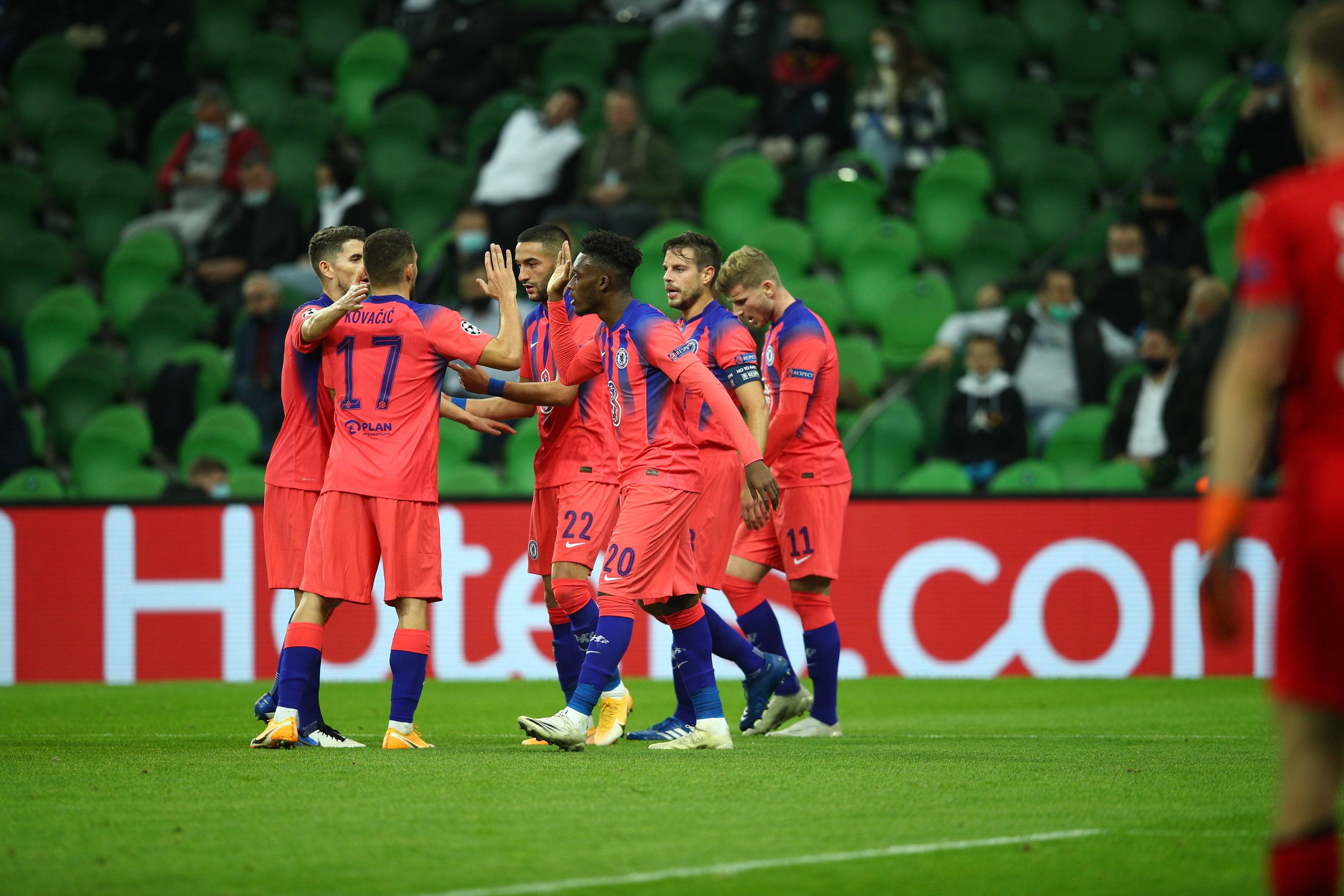 占据了两个 占据了两个